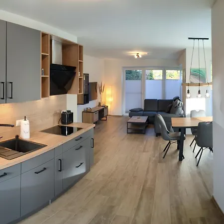 Haus Albatros Eg - Exklusive Fewo Fuer 4 Personen Dangast Buitenkant foto